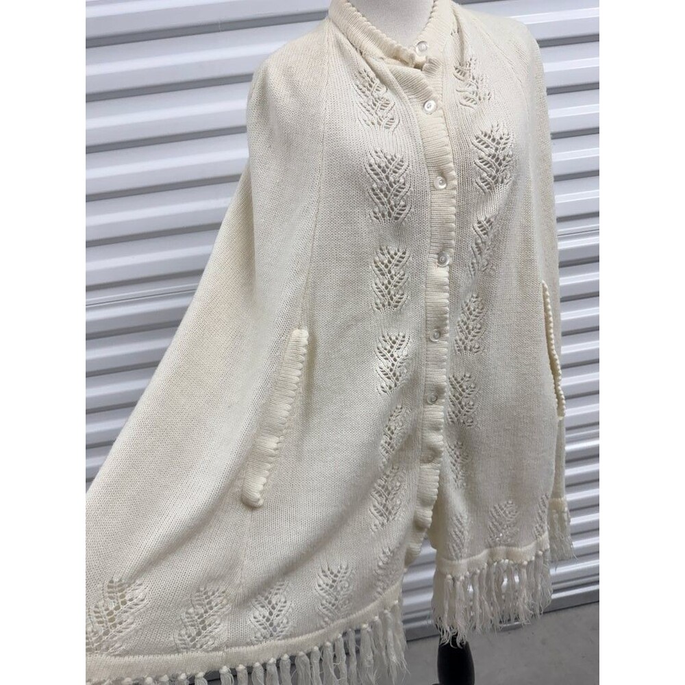 Vintage Sweater Bee Banff Ltd. Knit Poncho with Fringe
